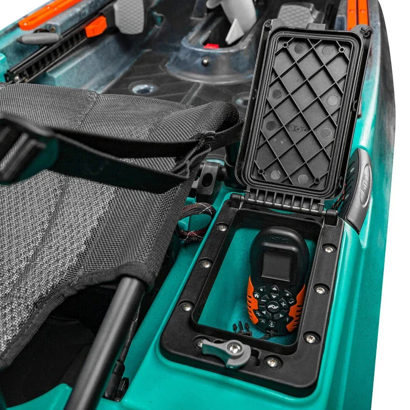 Old Town Sportsman AutoPilot 120 Motorized Fishing Kayak with Minn Kota Trolling Motor ?????? 12-ft