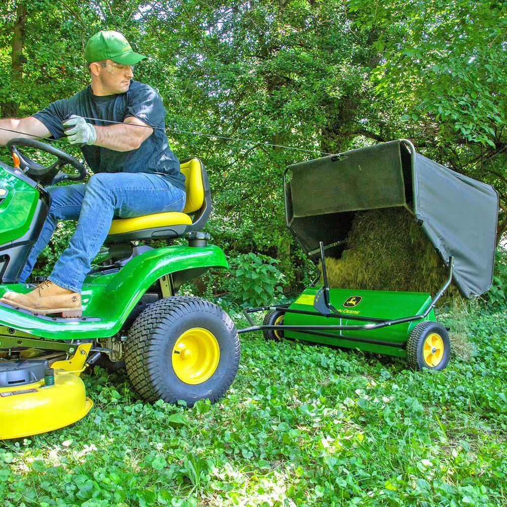 John Deere 42a?2a?2 Tow-Behind Lawn Sweeper, 24 cu. ft. Capacity, Adjustable Brushes